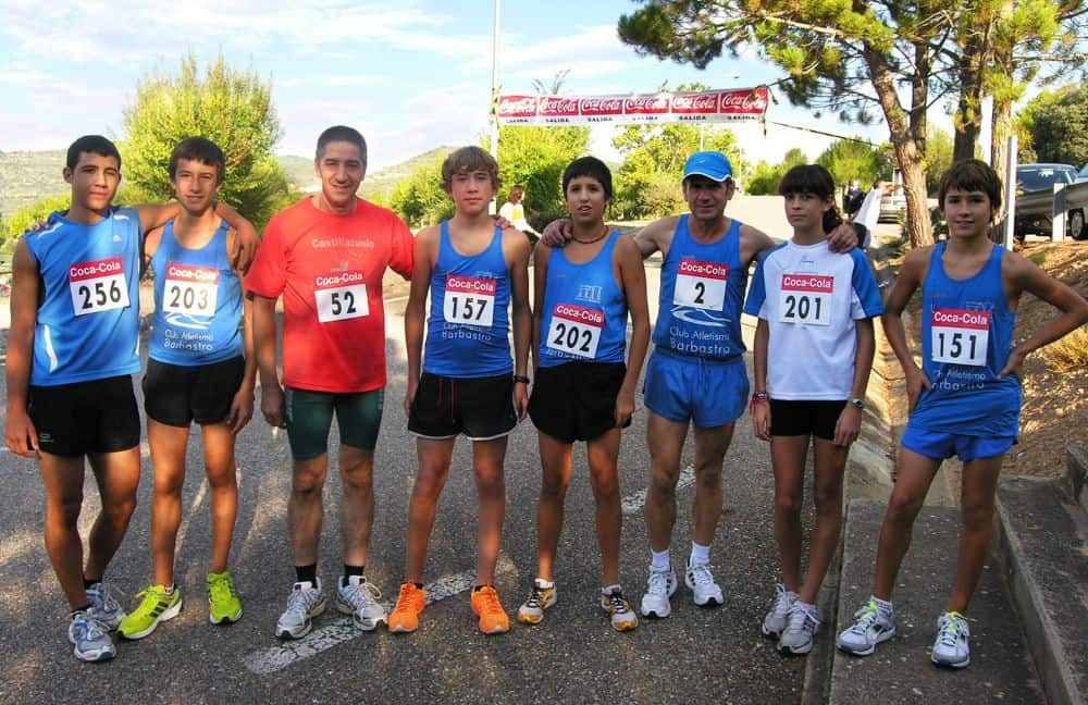 Atletas Club Atletismo Barbastro participantes en 2010.jpg