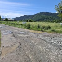 Graves daños en Guaso, en el municipio de Aínsa, tras las lluvias de granizo registradas este miércoles
