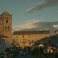 14.307 visitantes acuden a las oficinas de turismo de Aínsa durante el mes de julio marcando el inicio oficial de la temporada de verano