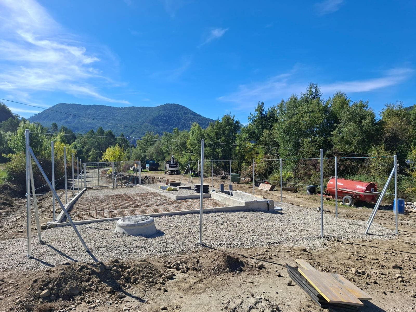 Villa de Ainsa - Sobrarbe Pirineo Aínsa aprueba por unanimidad los presupuestos de 2026 superando los 4.174.000 euros 2 Villa de Ainsa - Sobrarbe Pirineo Obras de la depuradora de Arro