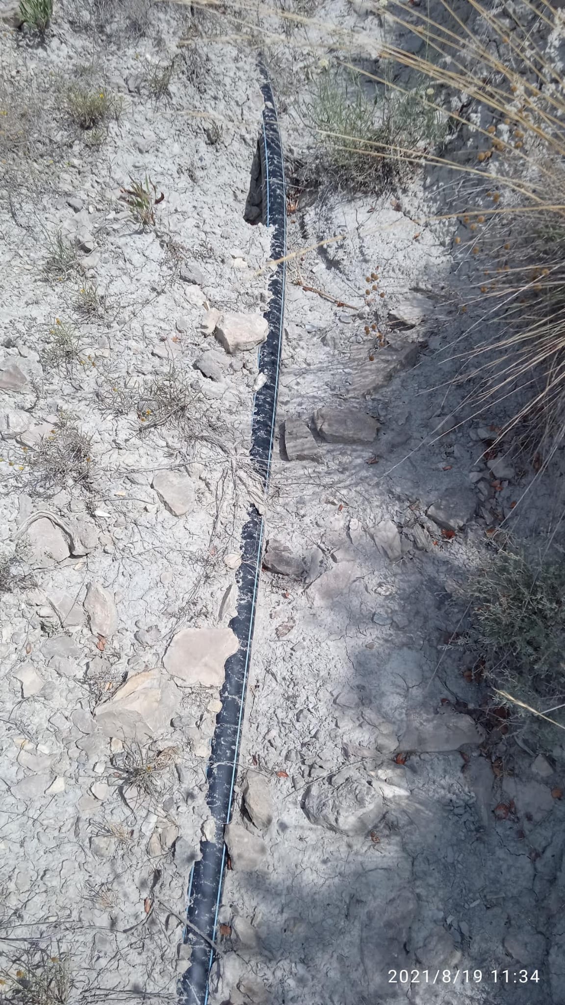 Villa de Ainsa - Sobrarbe Pirineo Las continuas lluvias hacen mella en las infraestructuras públicas del municipio de Aínsa-Sobrarbe 5 Villa de Ainsa - Sobrarbe Pirineo Tuberias de abastecimiento descubiertas por la lluvia