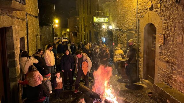 Aínsa recupera a comienzos de año la presencia del turista internacional Aínsa recupera a comienzos de año la presencia del turista internacional