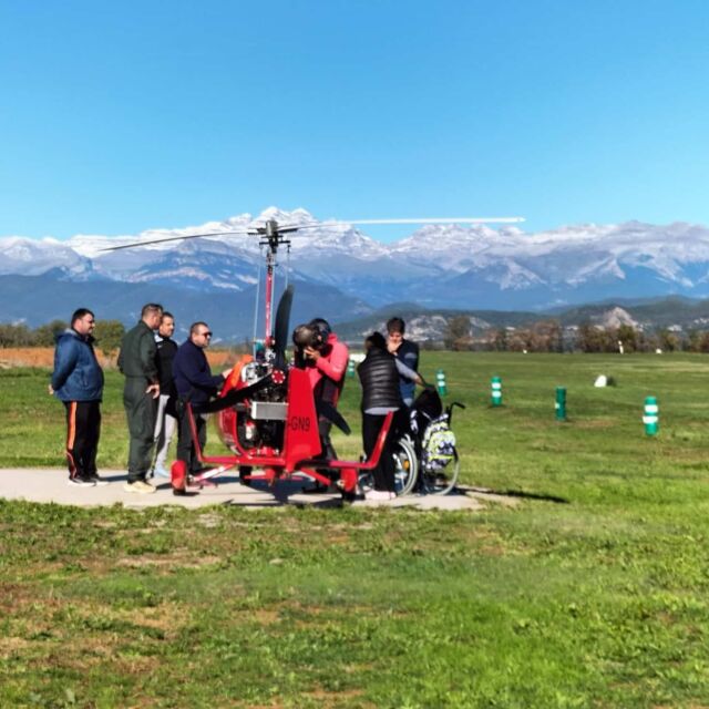 Villa de Ainsa - Sobrarbe Pirineo El aeródromo de Coscojuela de Sobrarbe logra su máxima afluencia y se afianza como enclave estratégico comarcal 3 Villa de Ainsa - Sobrarbe Pirineo