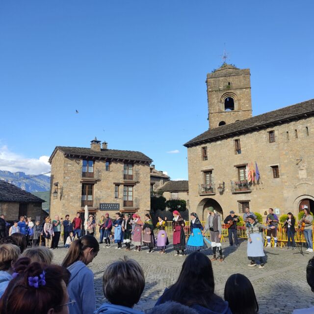 Villa de Ainsa - Sobrarbe Pirineo 1056385589