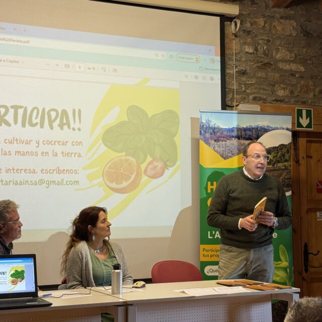 Villa de Ainsa - Sobrarbe Pirineo Los XII premios Cruz de Sobrarbe ensalzan el trabajo municipal con el secretario Pedro Larramona y la FCQ como homenajeados 11 Villa de Ainsa - Sobrarbe Pirineo
