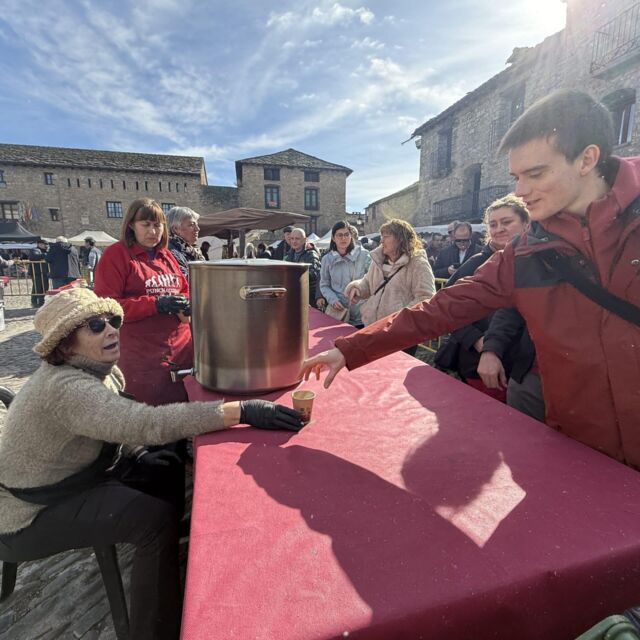 Villa de Ainsa - Sobrarbe Pirineo Ferieta de Aínsa 2026: Récord de expositores en una soleada y participativa edición de la Ferieta de Aínsa 11 Villa de Ainsa - Sobrarbe Pirineo